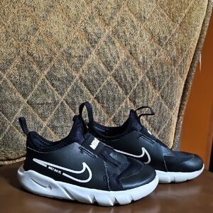 Nike Kids Black and White Sneakers